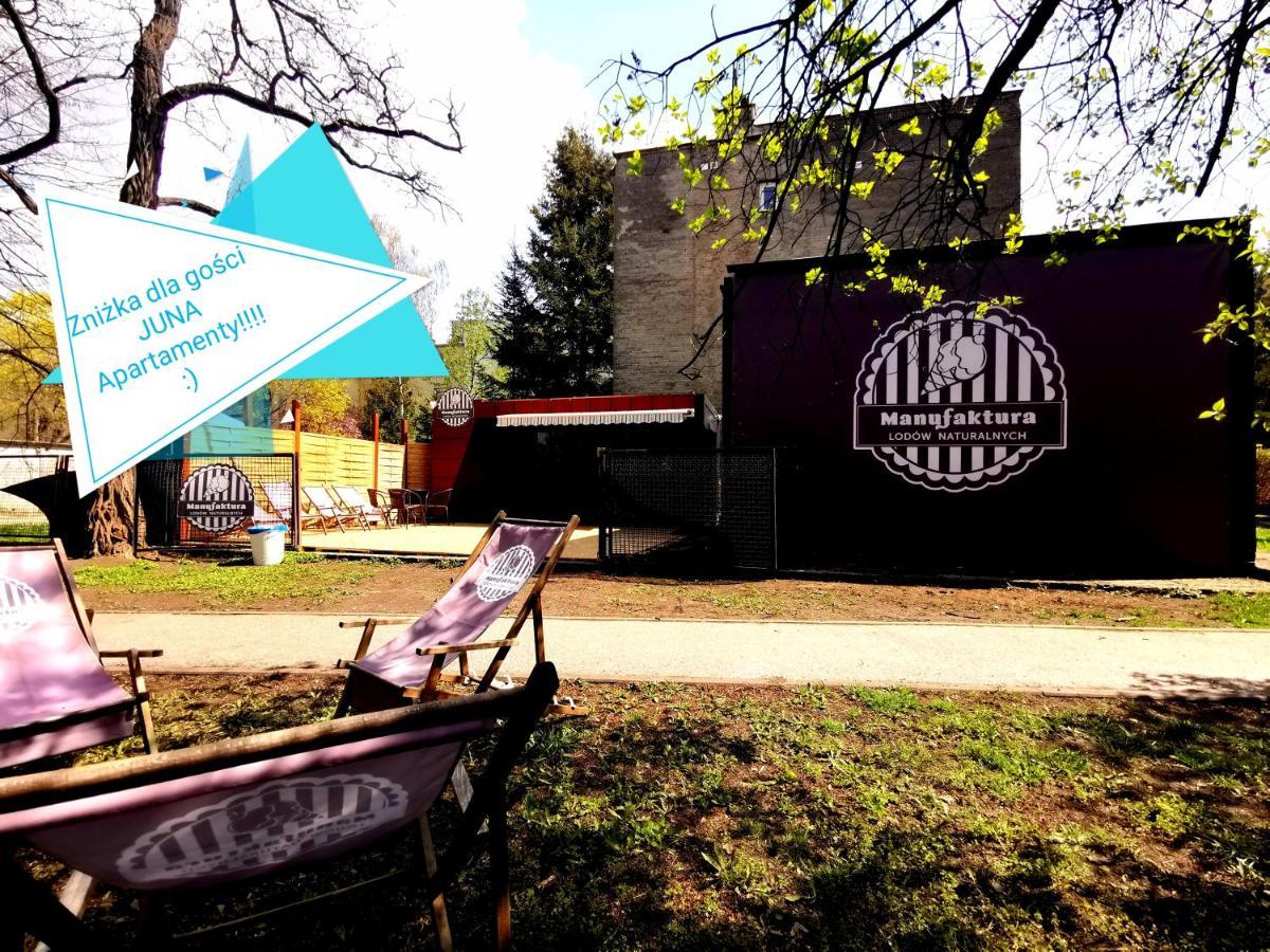 Juna2 - Nowoczesny Apartament W Centrum Z Widokiem Na Park Pruszków Exterior foto